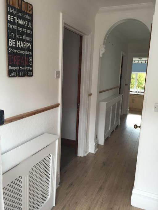 Spacious 5 Large Bedroom Victorian House - Beach 2 Miles Poole Buitenkant foto