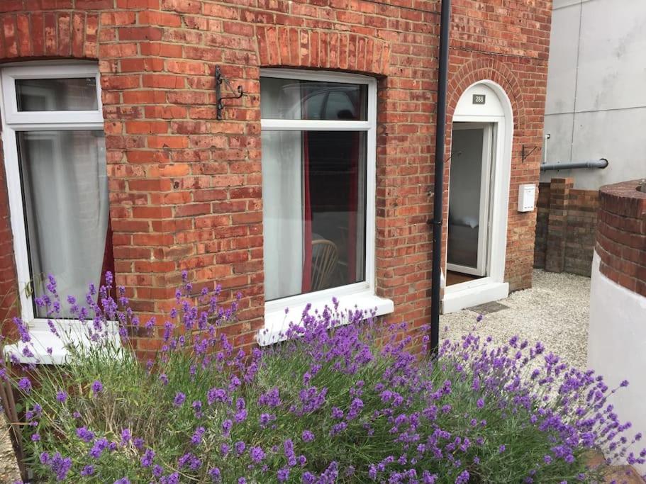 Spacious 5 Large Bedroom Victorian House - Beach 2 Miles Poole Buitenkant foto